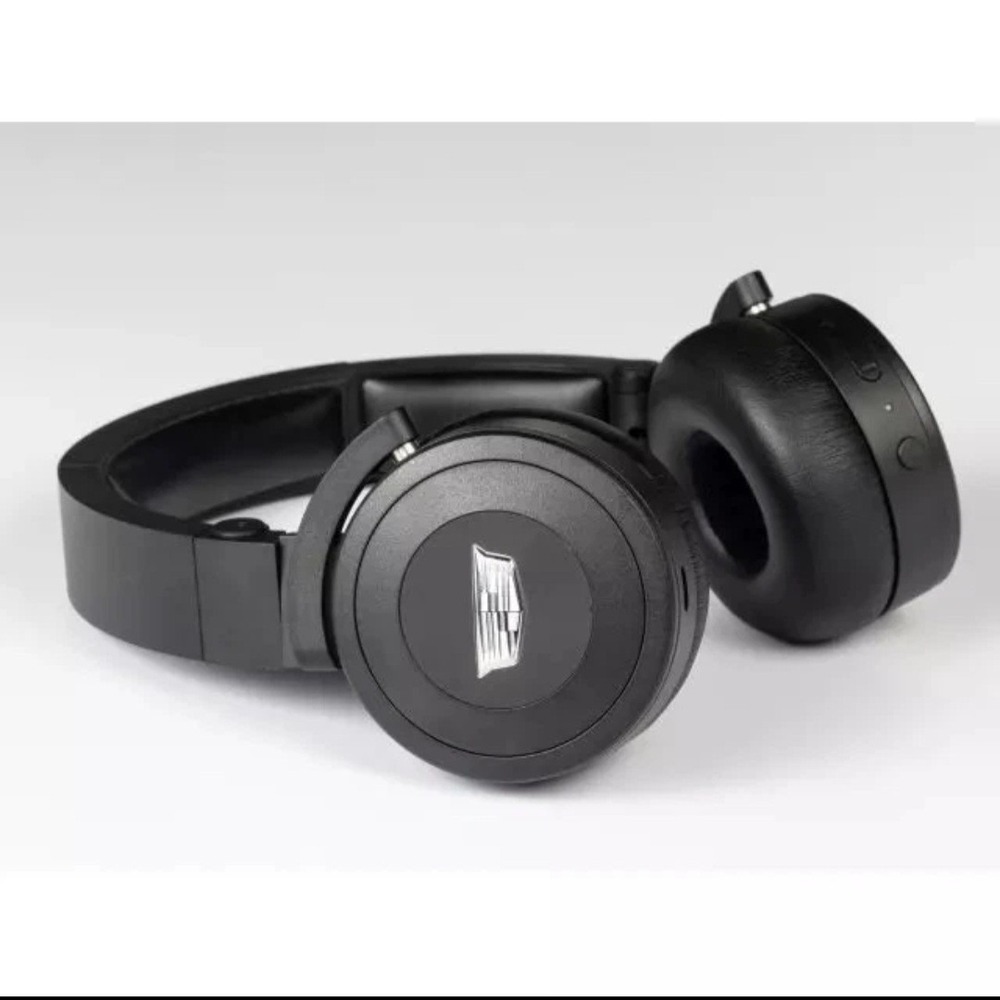 OEM GM 2021-2026 Cadillac Rear Entertainment Audio Bluetooth Headphones 19420338